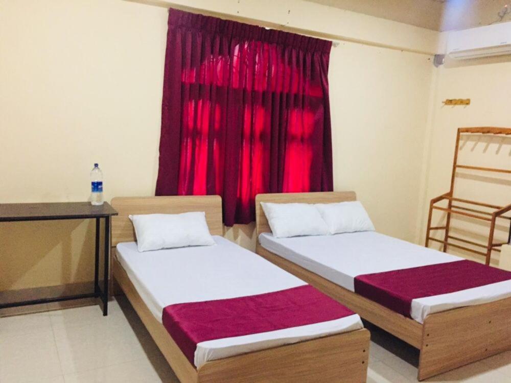 Hb Budget Rest Hotel Jaffna Luaran gambar