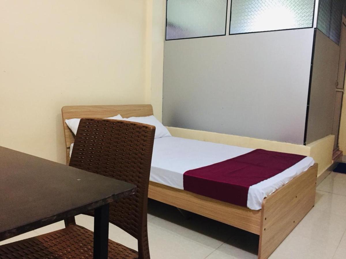 Hb Budget Rest Hotel Jaffna Luaran gambar